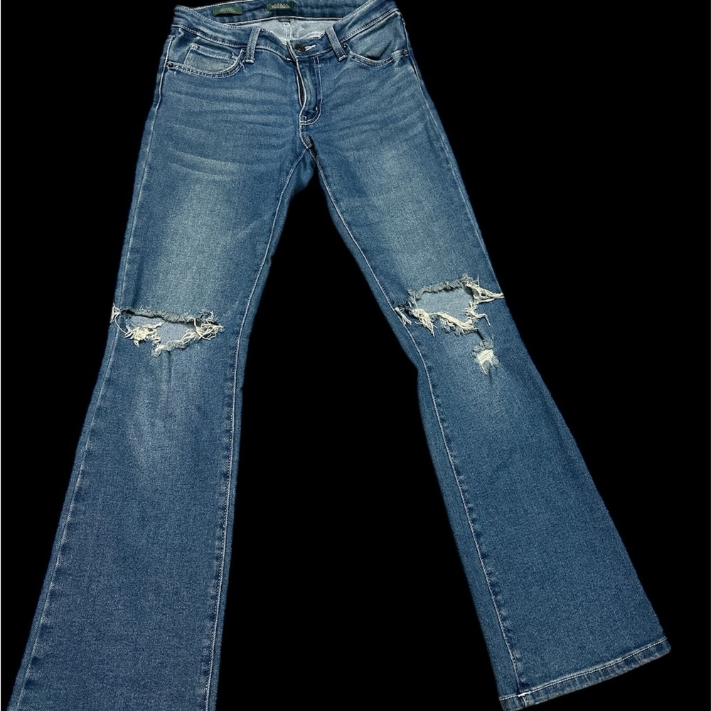 Women's Blue Distressed Jeans